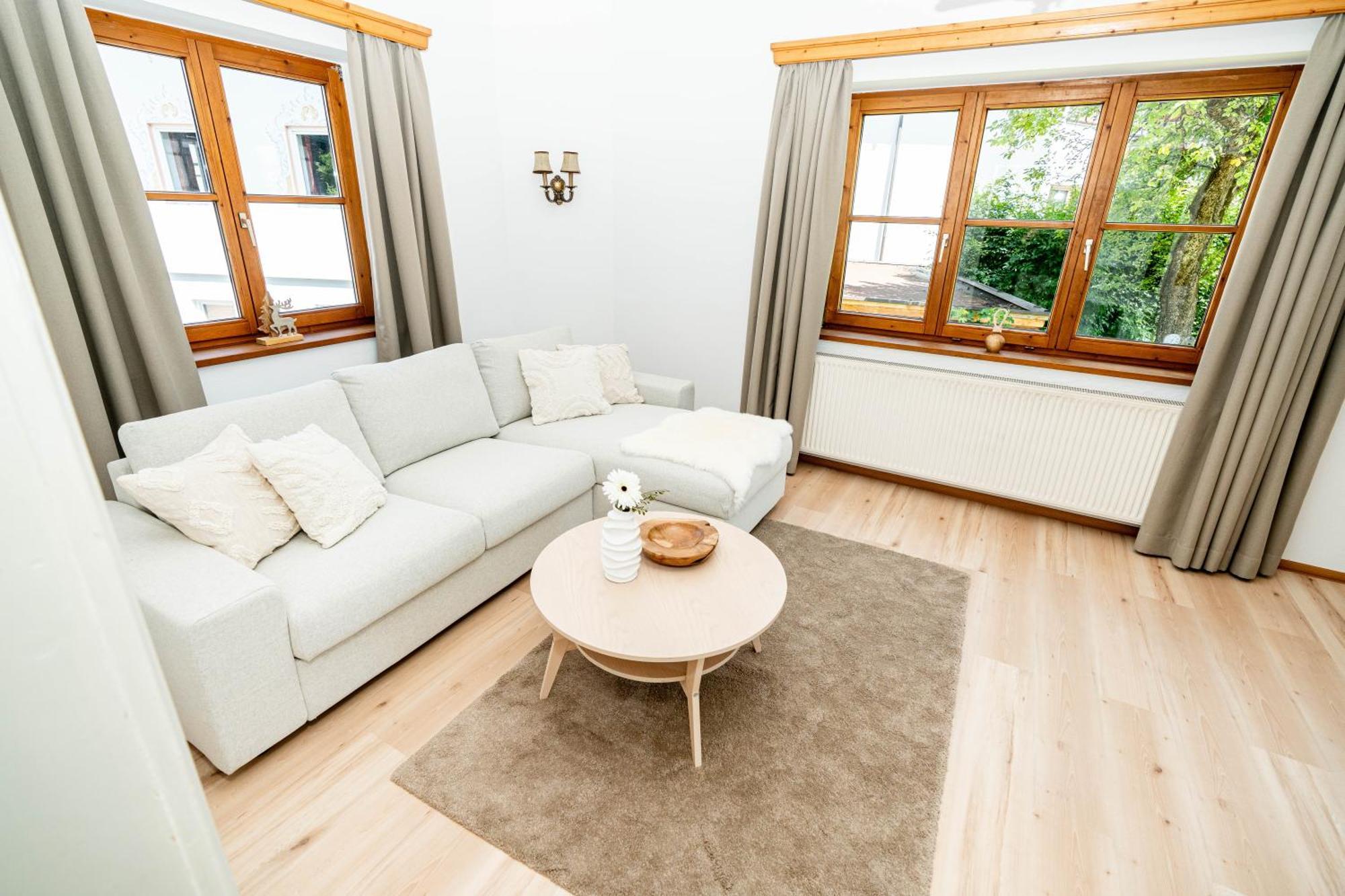 City Center Rooms Kitzbuehel Экстерьер фото