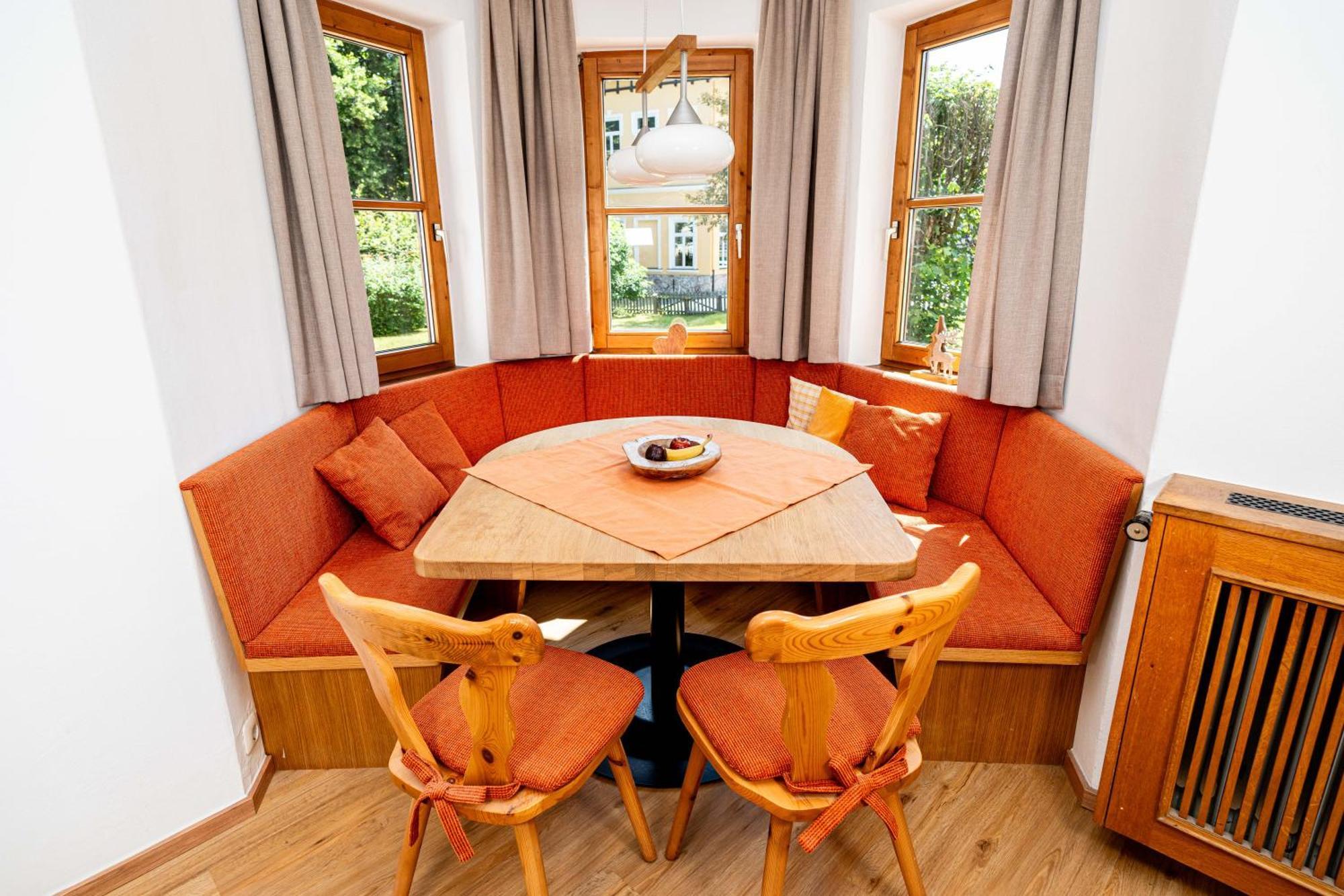 City Center Rooms Kitzbuehel Экстерьер фото